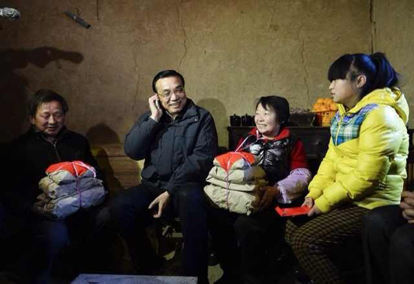 Li visits isolated county in NW China