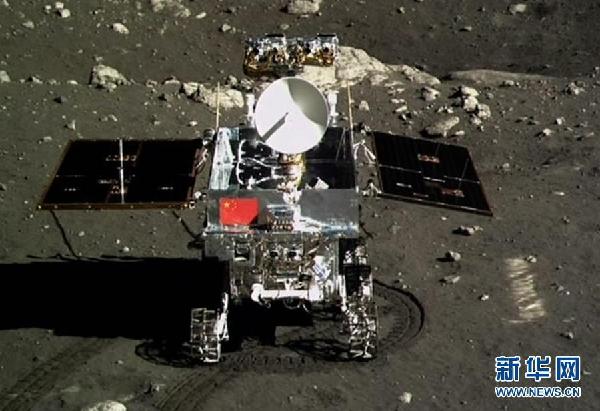 Long lunar night wait for moon rover