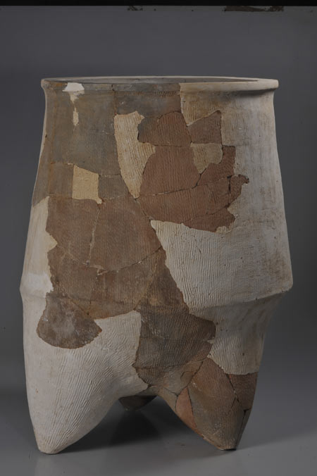 Ruins of over 3,000 years ago excavated