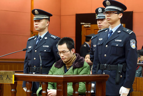 Student sentenced to death for poisoning roommate