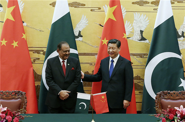 Xi Jinping meets Pakistani President
