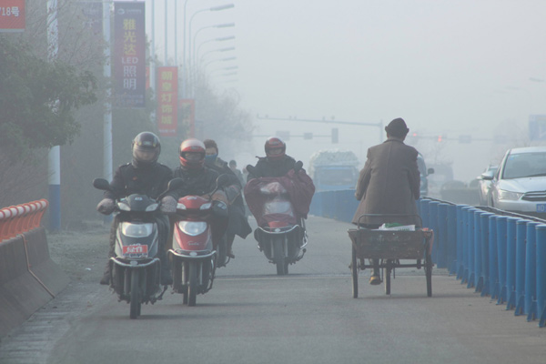 Fog, smog to blanket North, Central China