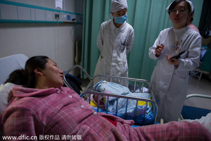 First two-child fertility policy baby in Anhui