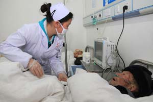 SW China quake injures 26