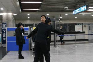 Kunming subway starts trial run