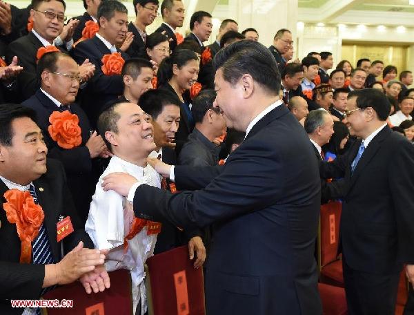 Chinese leaders commend disabled role models