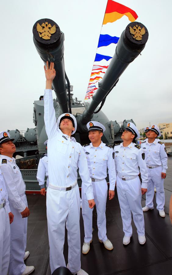 Sailors exchange visits before joint exercise