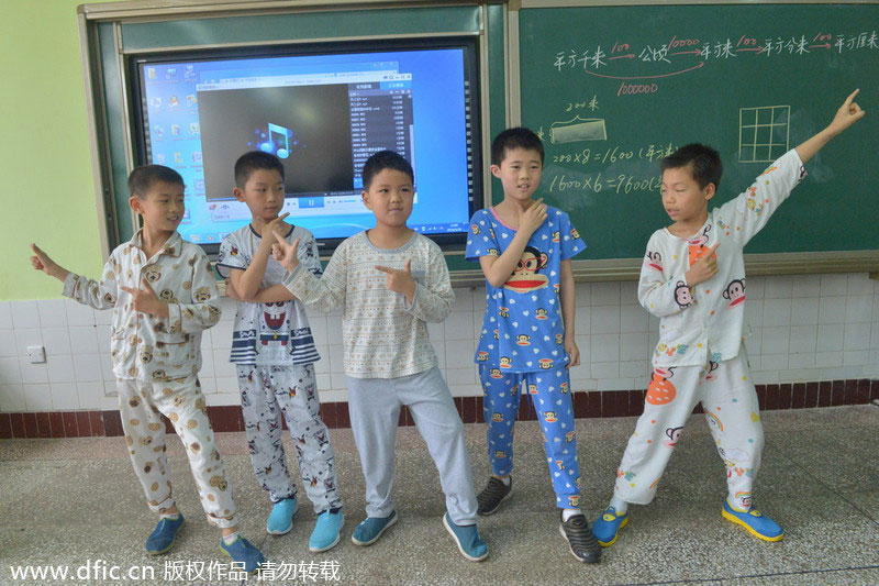 PJs are de rigueur in class for a day