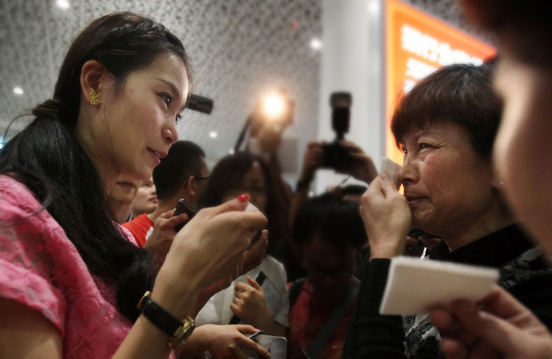 Tears and joy: Mother and child reunited after 25 years