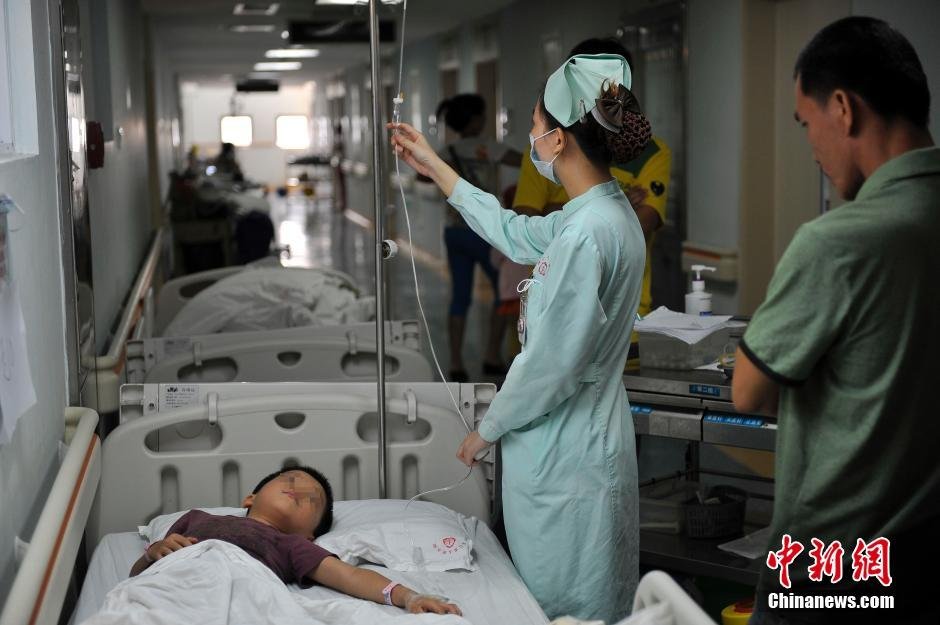 109 pupils hospitalized after kindergarten food poisoning