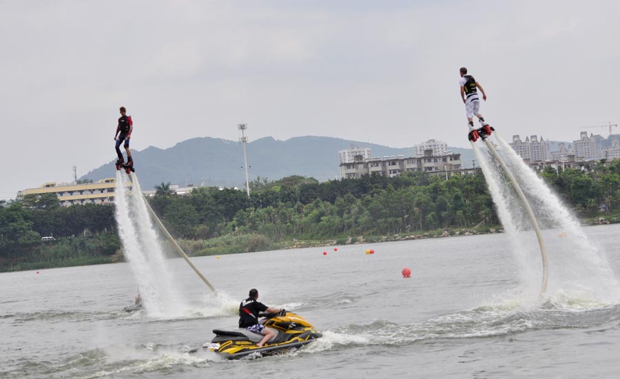 Jetlev Flyer users rise to the occasion