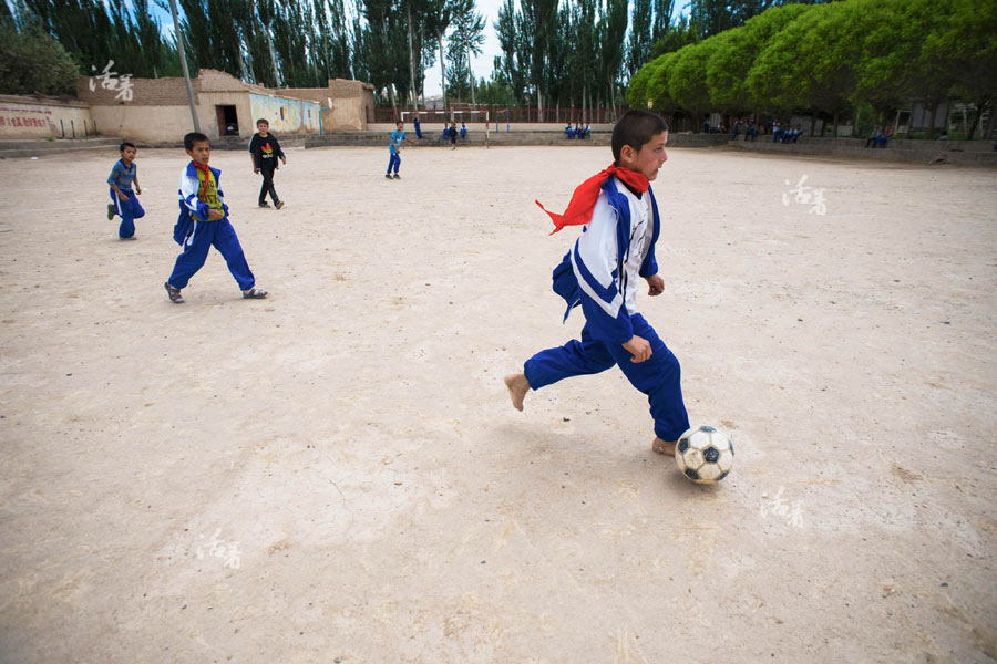 Passion for football scores for generations in Atushen