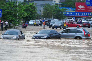Torrential rain to hit south China