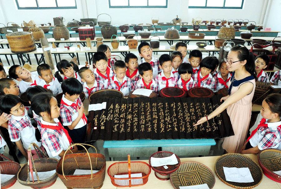 Students weave magic with bamboo