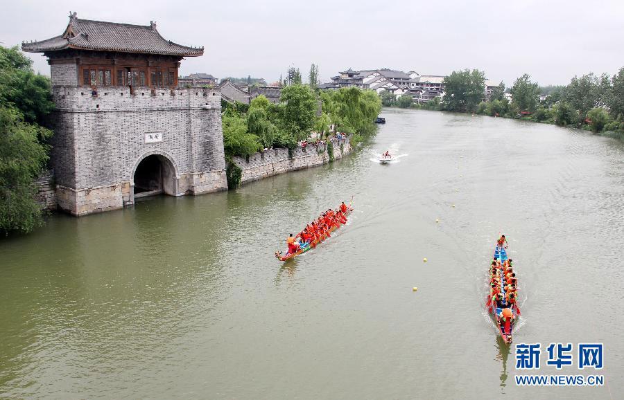 Silk Road, China's Grand Canal listed as World Heritage Sites
