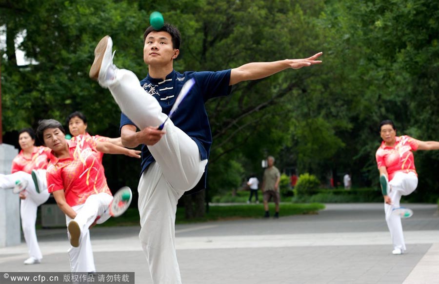 Fascinating folk show, Beijing-style