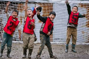 Kids dance into summer vacation