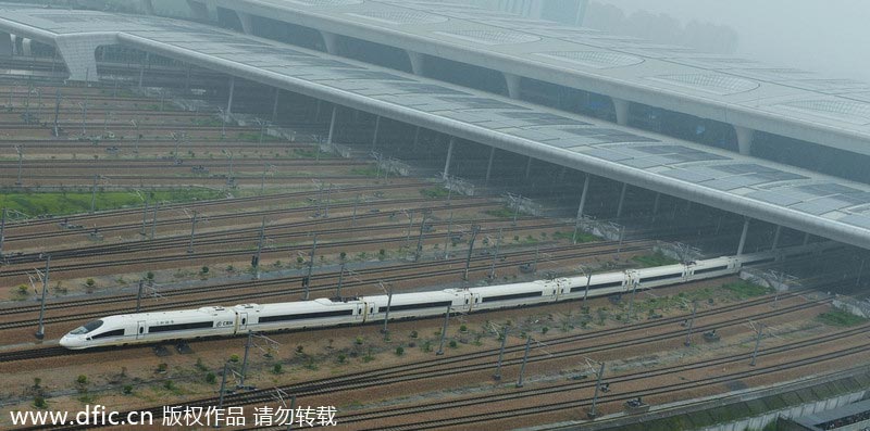 Rail travelers brace for summer rush in E China