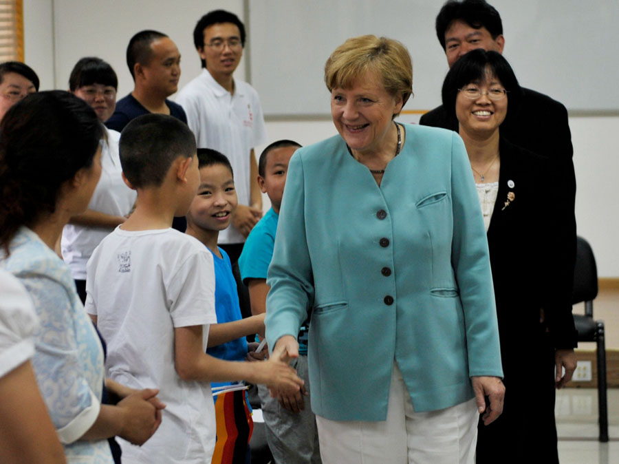 Chengdu's love affair with foreign leaders