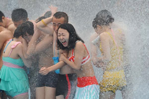 Underwater soccer match in Tianjin