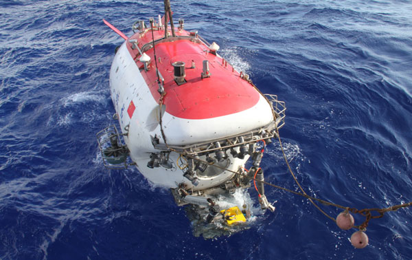 Submersible <EM>Jiaolong</EM> to be released for scientific research