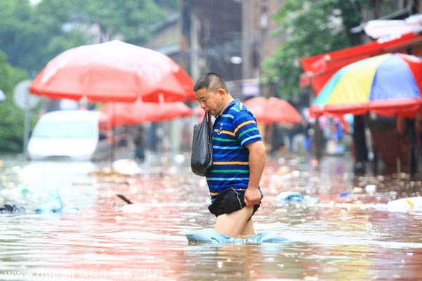 Storms continue to cause chaos across China