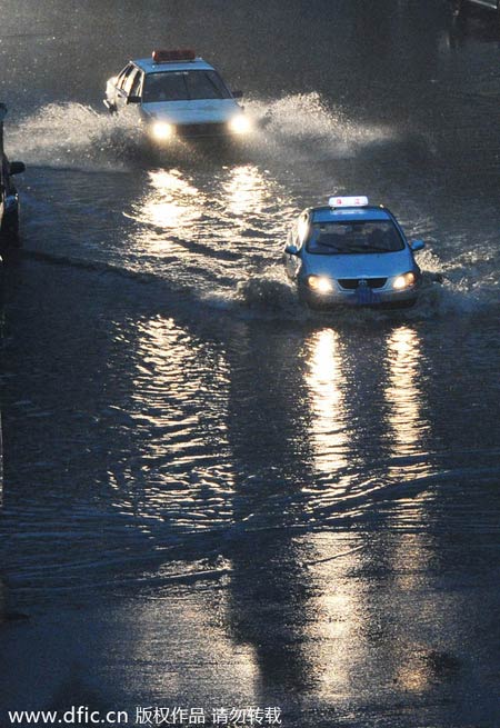 Storms continue to cause chaos across China