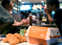 China seals McDonald's, KFC supplies after scandal