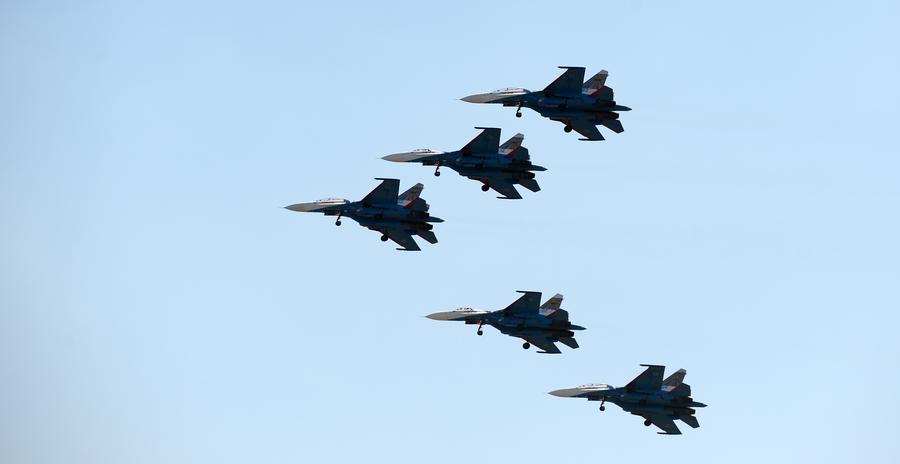 Chinese pilots compete at Russia air force competition