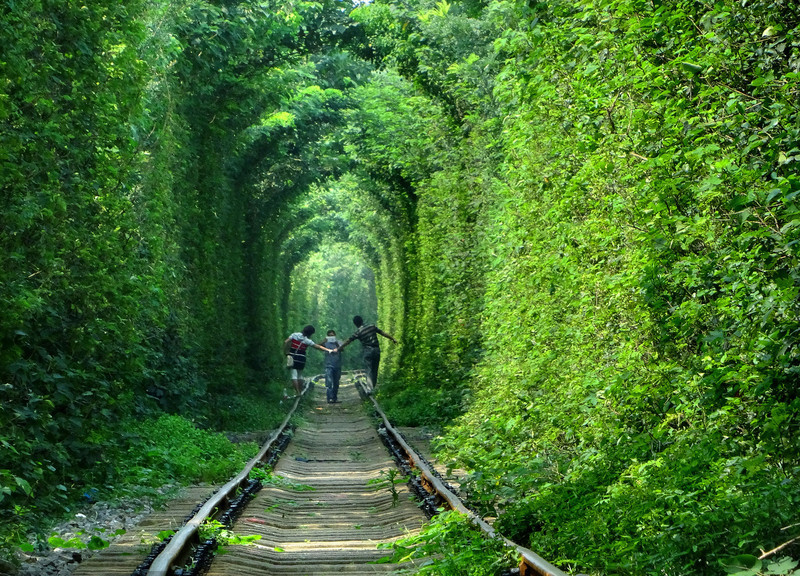 Nanjing 'Love tunnel' on a par with Ukrainian one