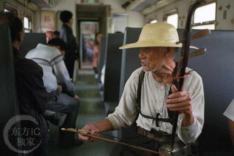 Last call for China's quaint 'green' trains