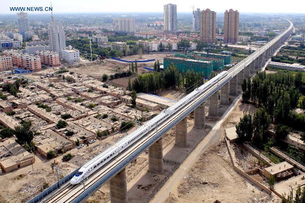 Xinjiang's first high-speed railway to start operation