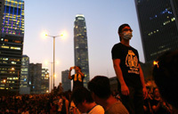 HK govt shelves talks amid protests threat by students