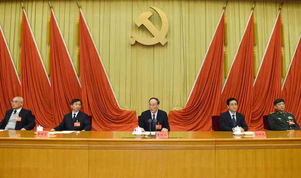 China's anti-graft chief warns corrupt officials