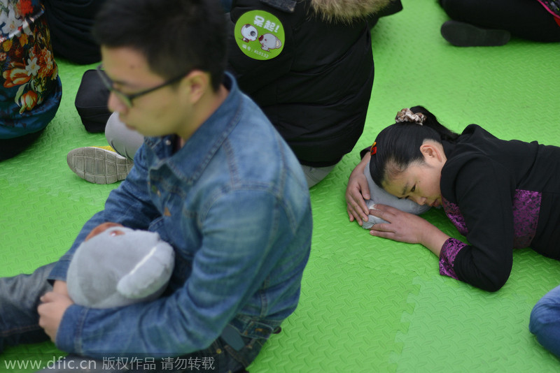 Chengdu holds China's first 'blank stare' contest