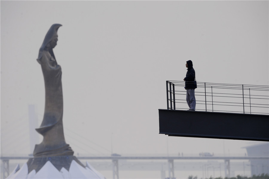 100 photographers' focus on Macao