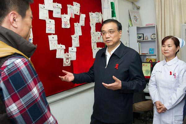Premier: Govt to beef up anti-AIDS efforts