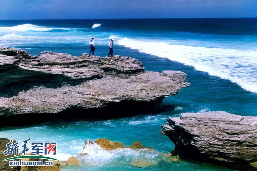 PLA soldiers on Xisha Islands