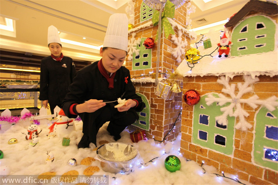 Christmas mood in the air across China