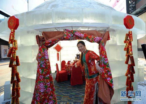 Ice restaurant opens in Northeast China city
