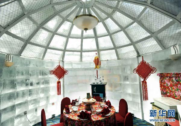 Ice restaurant opens in Northeast China city