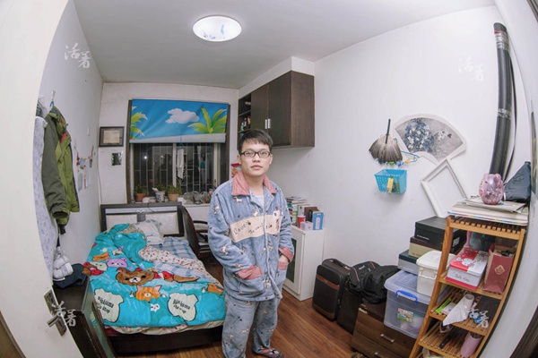 Bleak outlook for art students six months after graduation
