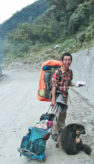 Long journey on foot changes salesman's life