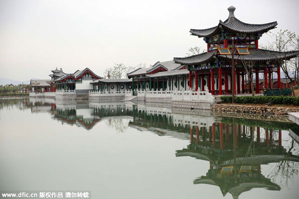 Old Summer Palace may sue over controversial replica