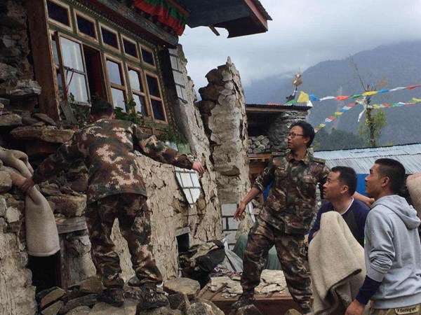 Death toll climbs to 20 in Tibet following Nepal earthquake