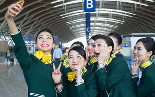 Putting a local accent on cross-Straits travel