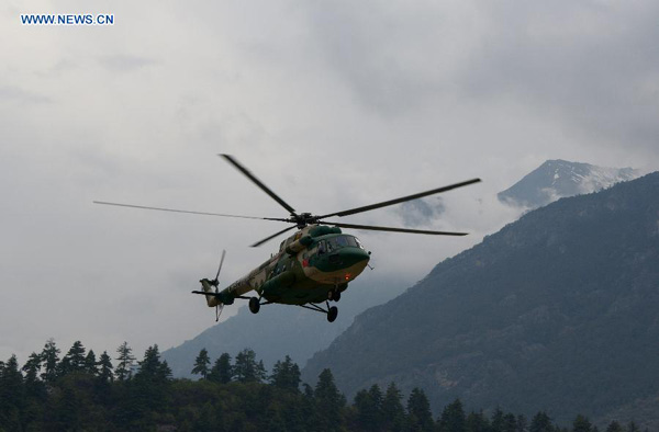 China evacuates climbers stranded after earthquake