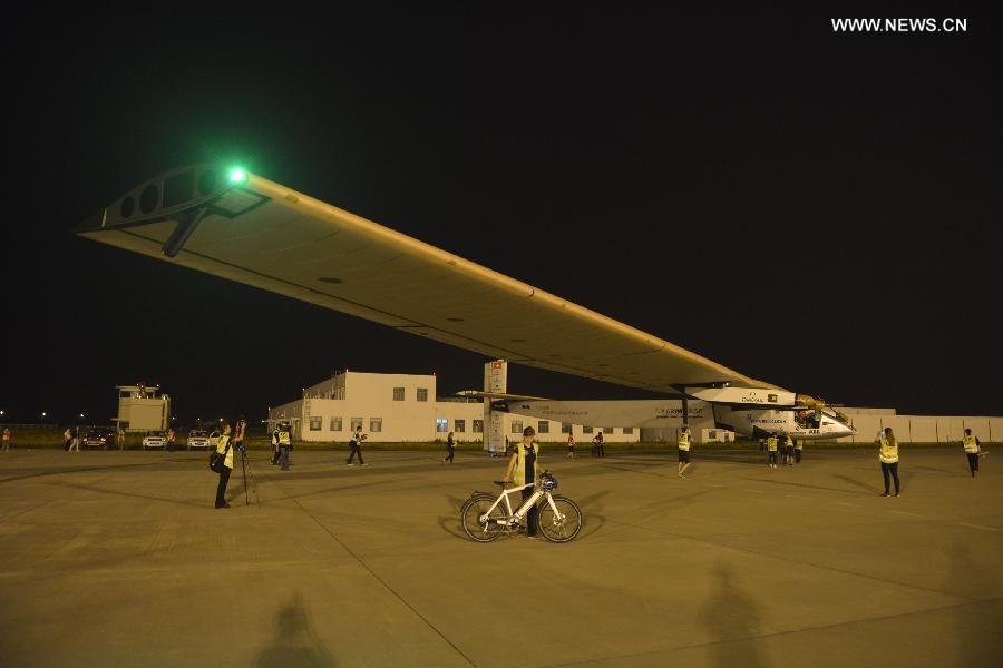 Solar plane departs from China to Hawaii