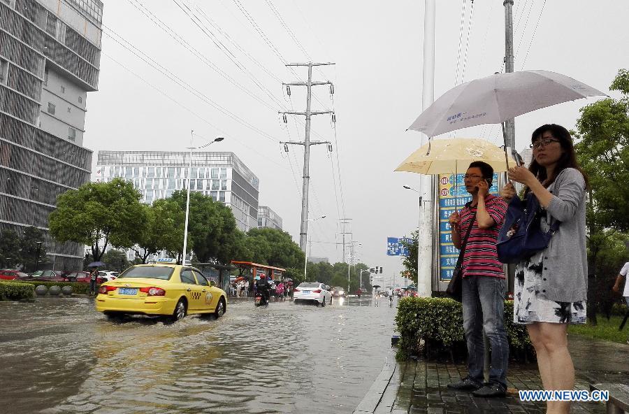China issues yellow warning for torrential rain