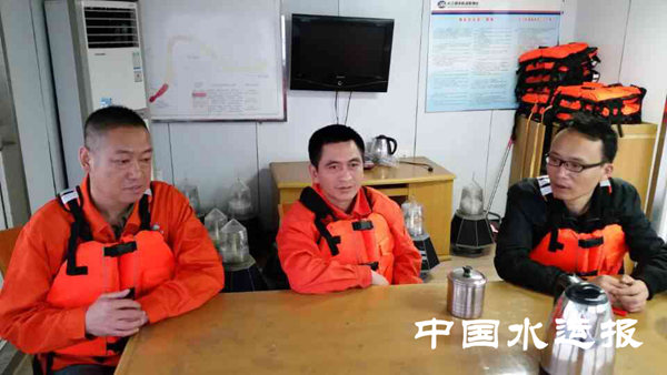 Stories of survivors in <EM>Eastern Star</EM> disaster